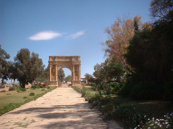 03 Arc de triomphe de Diocletien